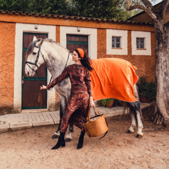 L&#039;Evoine TERRA ORANGE Terry Blanket 